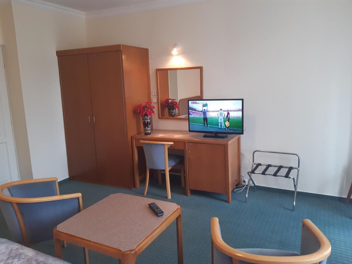 Apartment Pension Rideg Хевиз Экстерьер фото