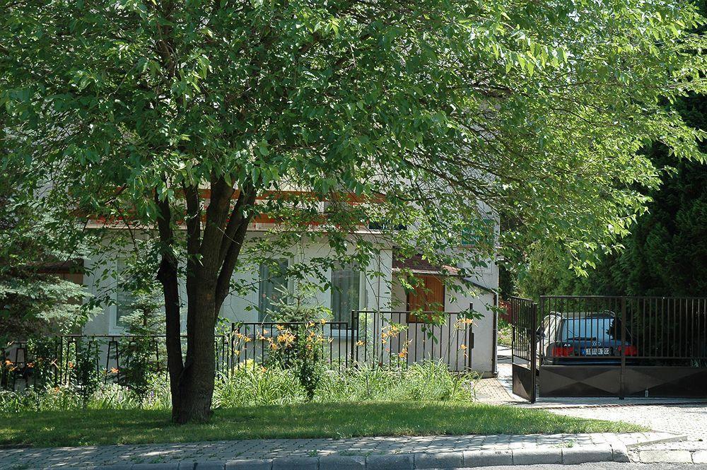Apartment Pension Rideg Хевиз Экстерьер фото