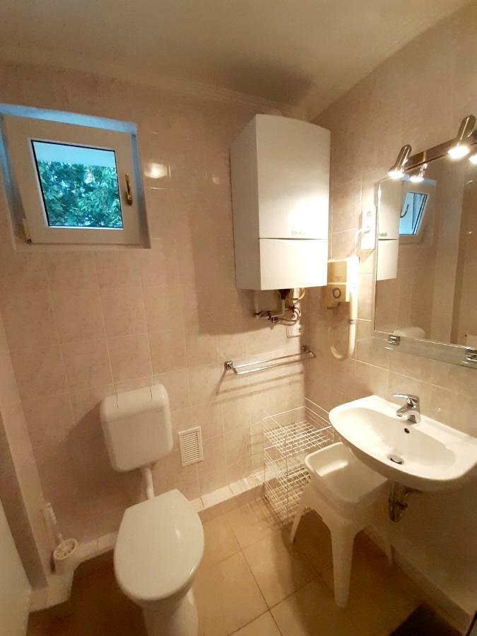 Apartment Pension Rideg Хевиз Экстерьер фото
