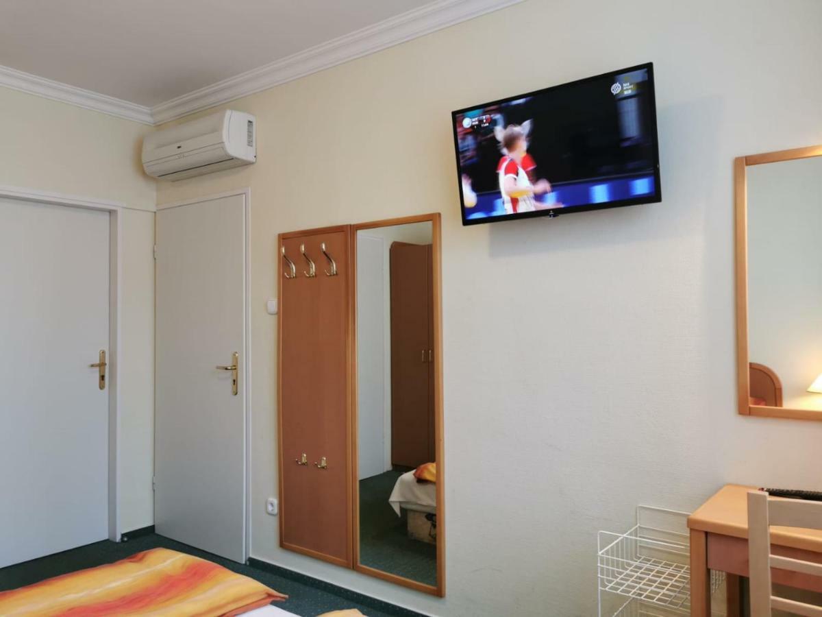 Apartment Pension Rideg Хевиз Экстерьер фото